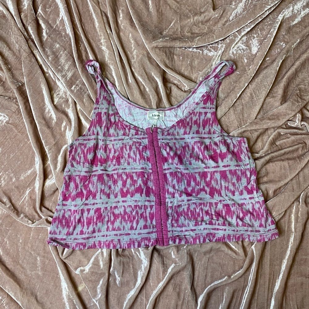 Kirra eyelet hook crop top